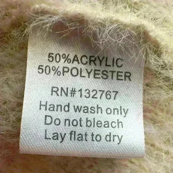 Baciano Long Ultra Soft And Fuzzy Open Cardigan Size Medium New Without Tags! - Picture 7 of 8